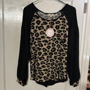 Umgee Black and Brown Raglan Blouse Relaxed Fit
